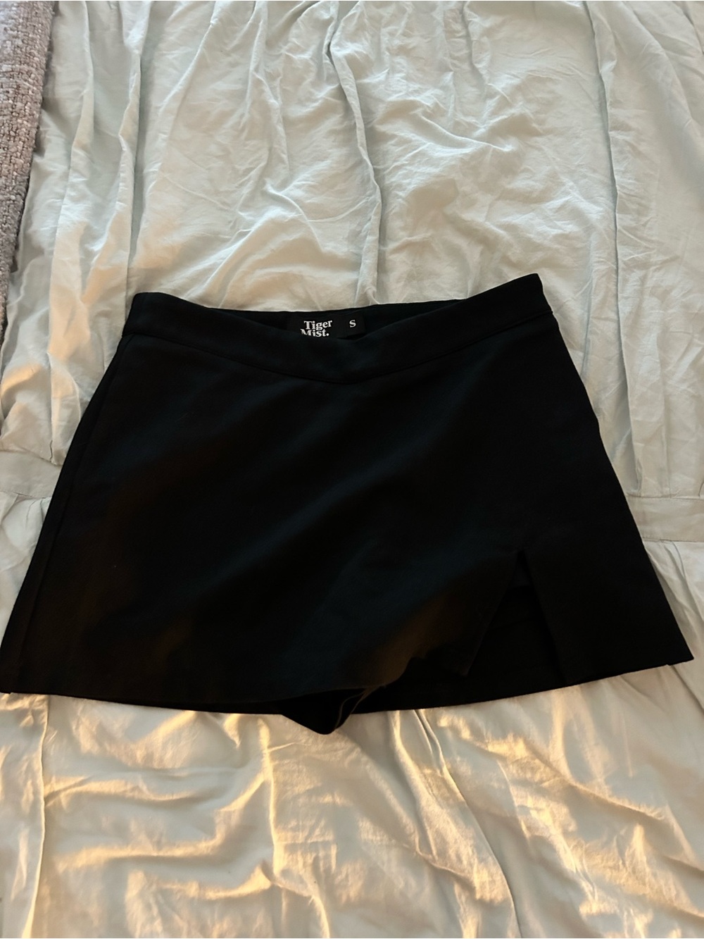 Tiger Mist Black High-Waist Skort